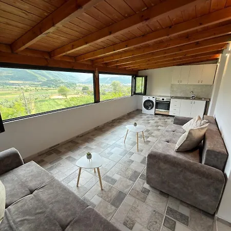 Daire Valley View Retreat - Ultimate Scenic Escape Berat